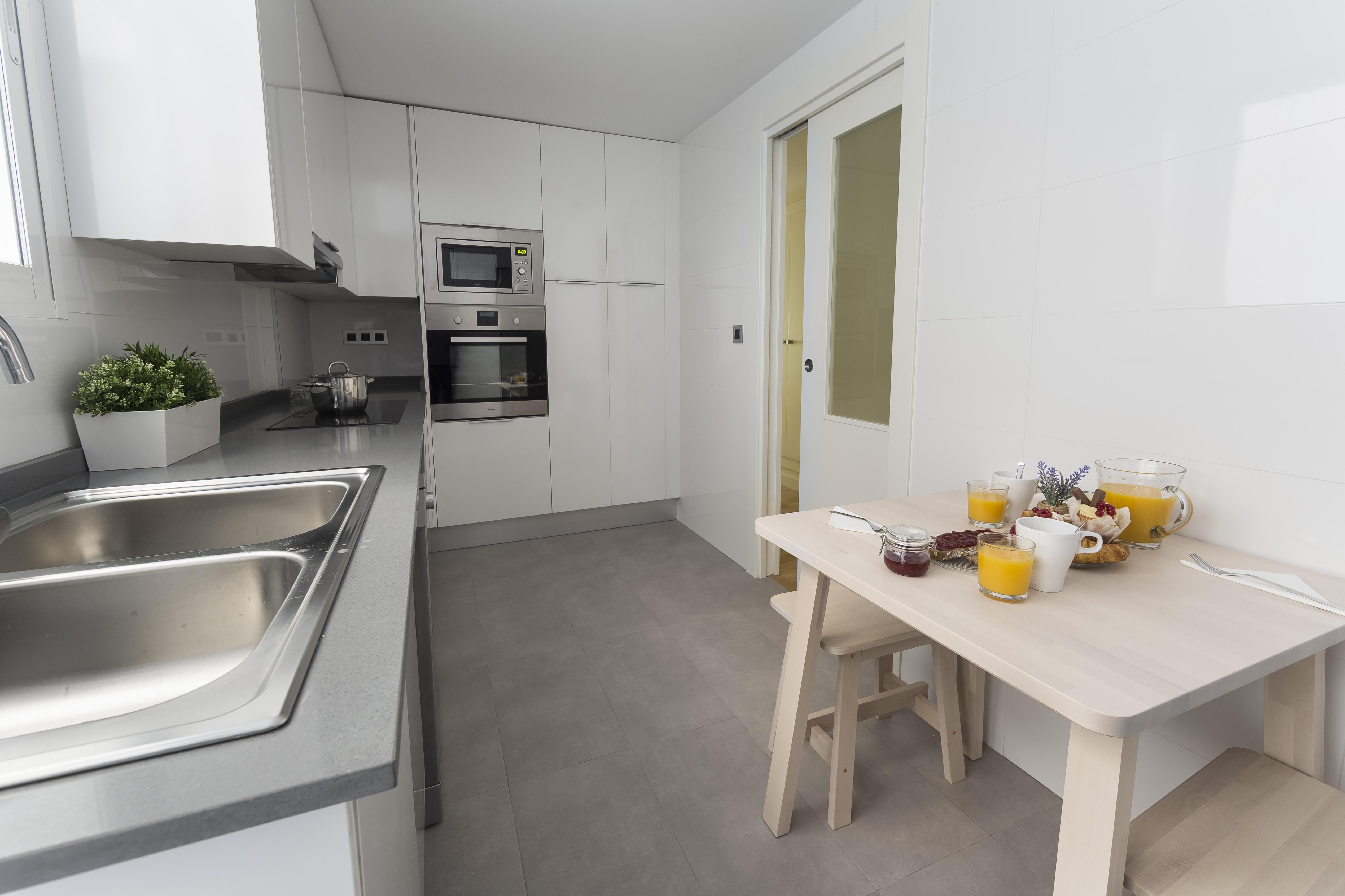 Hq Rooms Apartments San Vicente Valencia Exterior photo