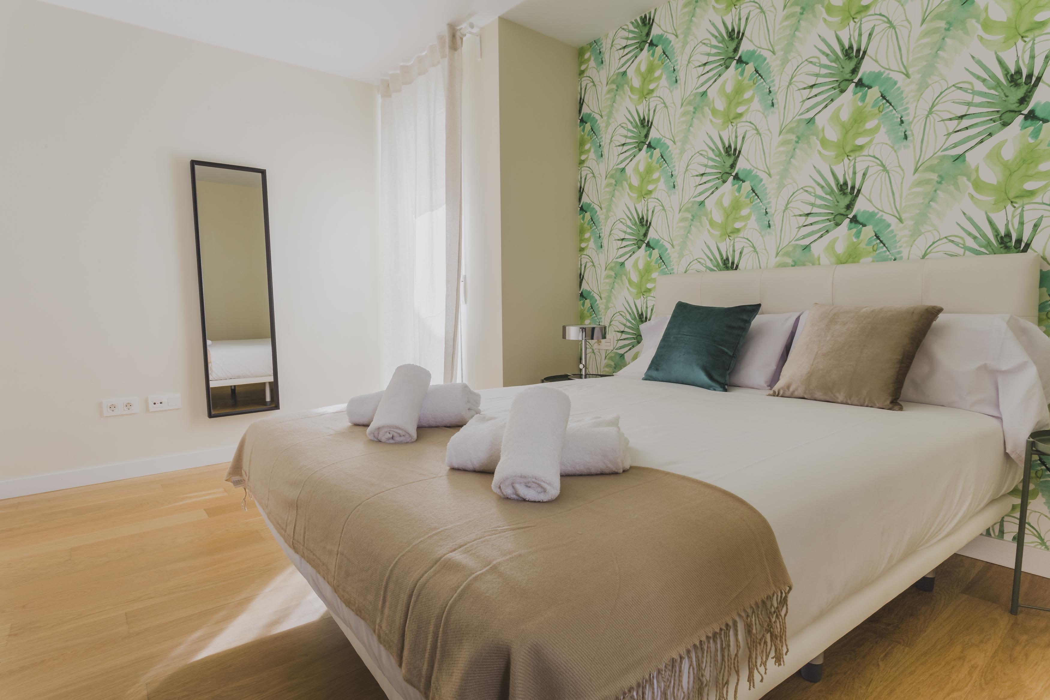 Hq Rooms Apartments San Vicente Valencia Exterior photo