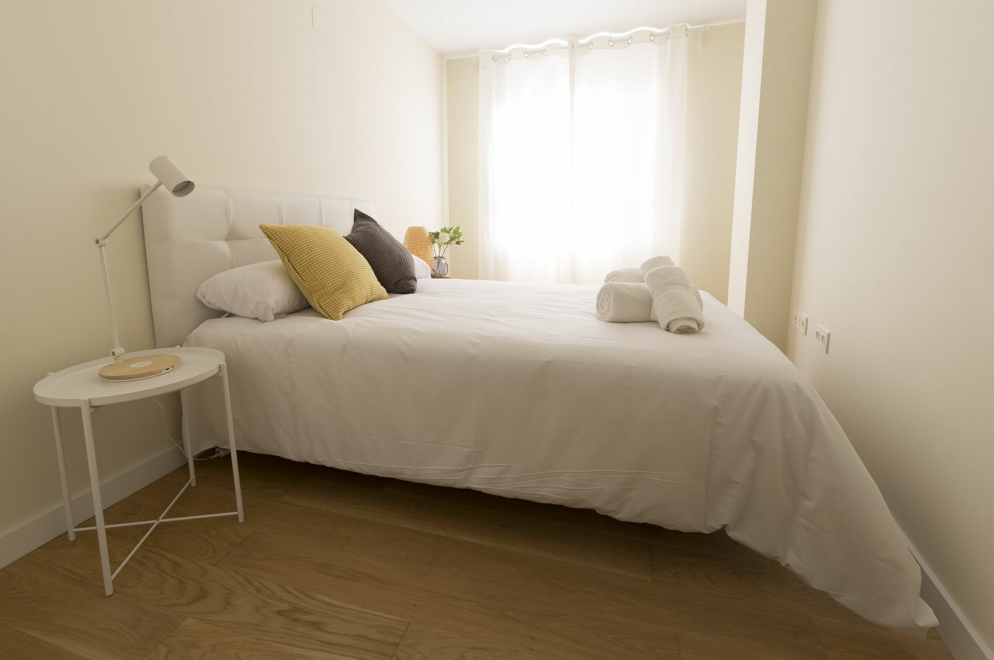 Hq Rooms Apartments San Vicente Valencia Exterior photo