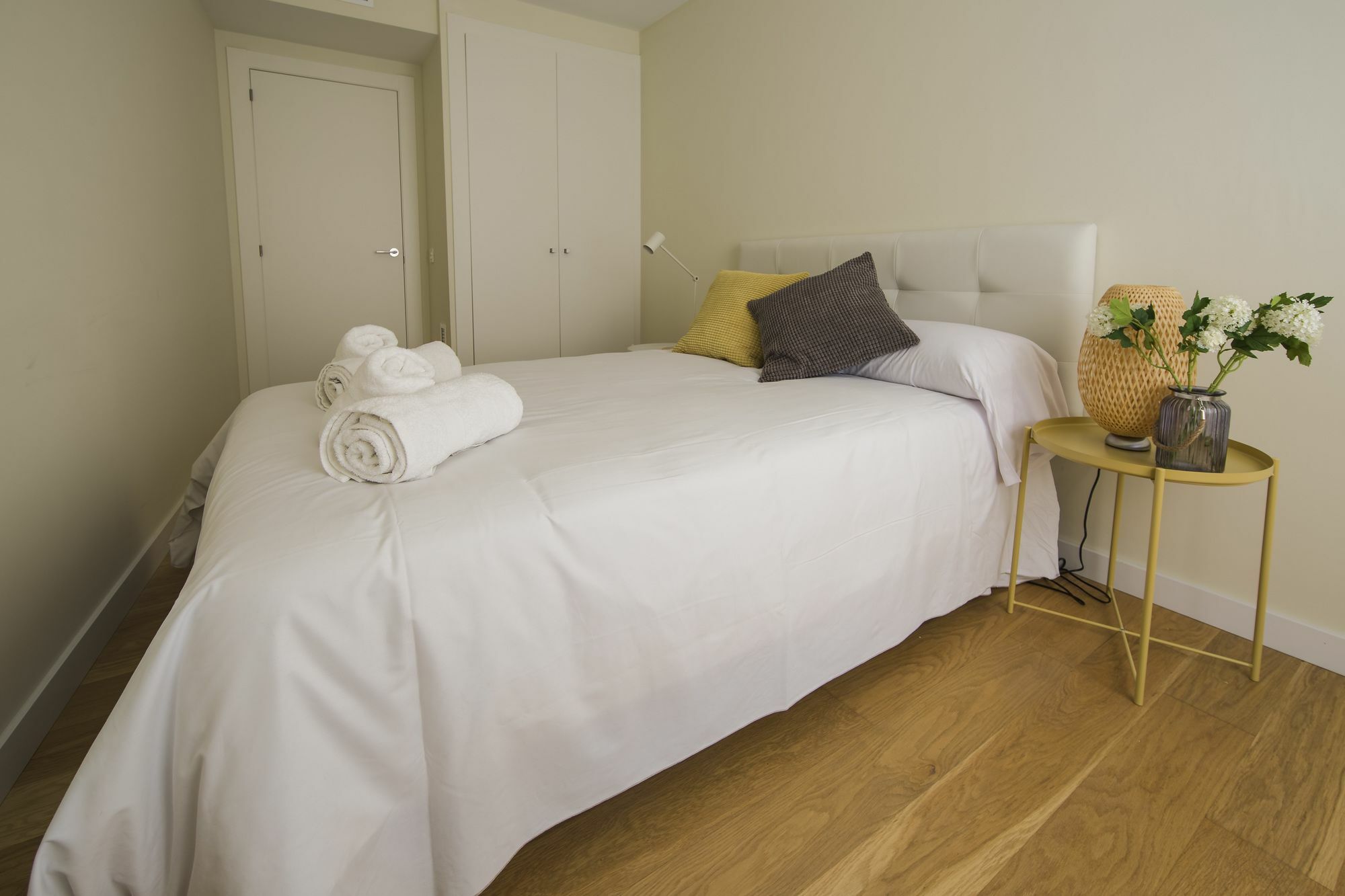 Hq Rooms Apartments San Vicente Valencia Exterior photo